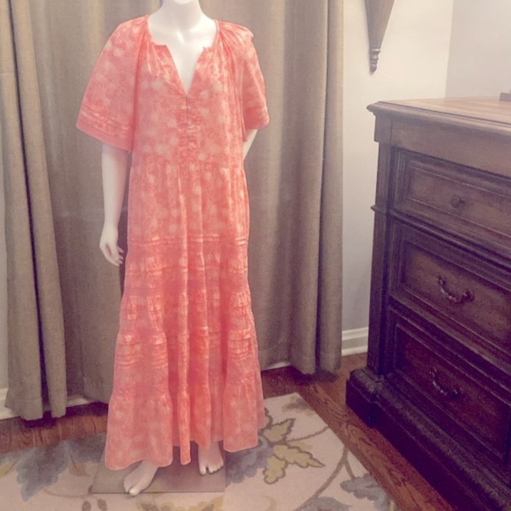 Draper James MIDI Dress Size Medium Like New